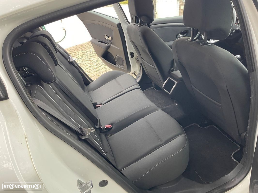 Renault Mégane - 16