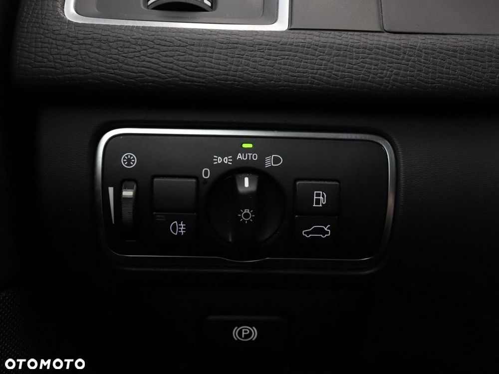 Volvo XC 60 D3 Drive-E Summum - 32