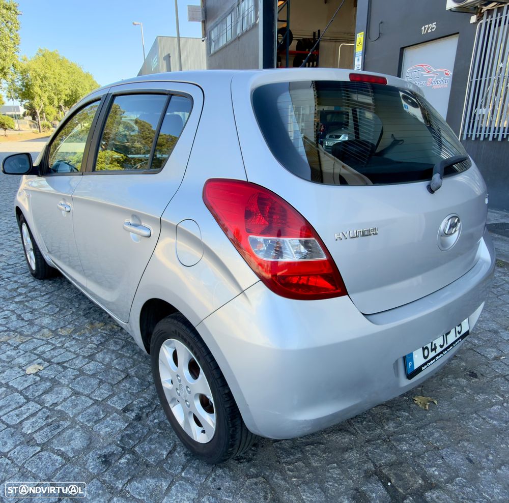Hyundai i20 1.2 Style ESP - 4