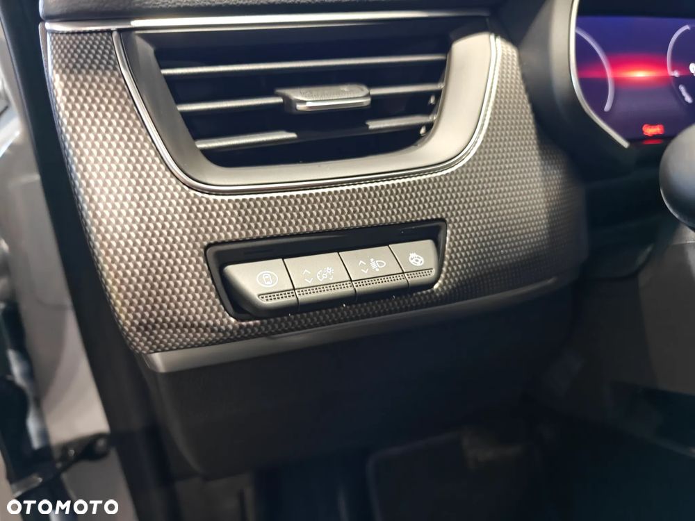 Renault Arkana 1.6 E-TECH Techno MMT - 13