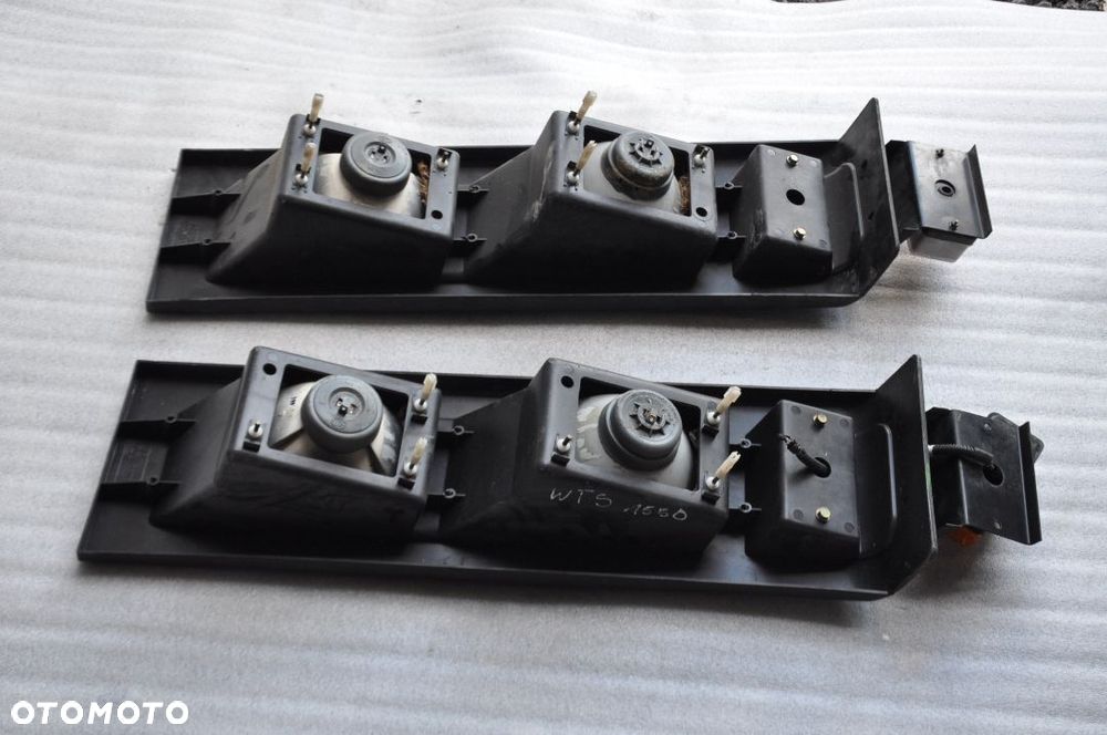 LAMPA HALOGEN JOHN DEERE 1450 WTS/ 1550 WTS - 2