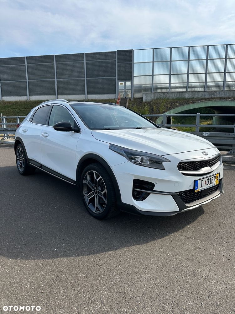 Kia XCeed - 8