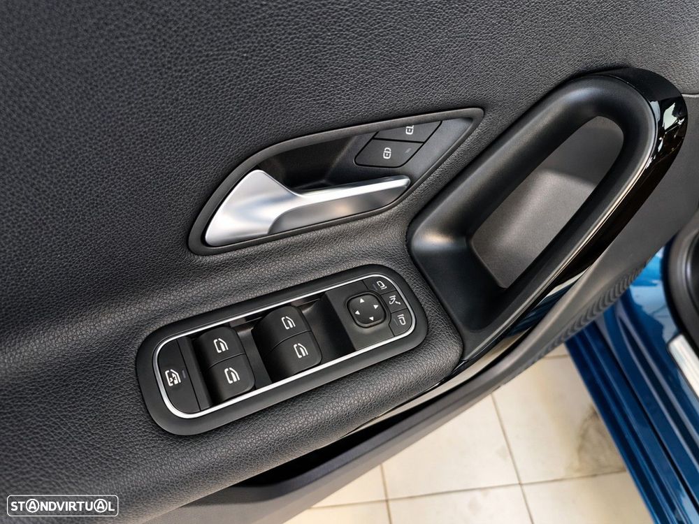 Mercedes-Benz A 160 d Style - 17