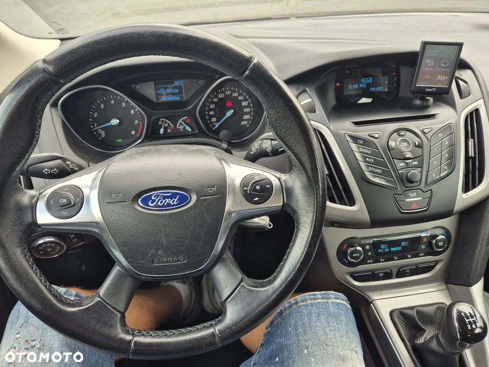 Ford Focus 1.0 EcoBoost Start-Stopp-System SYNC Edition - 10