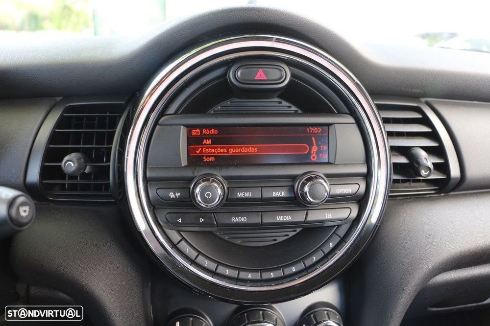 MINI 3 Portas One - 27