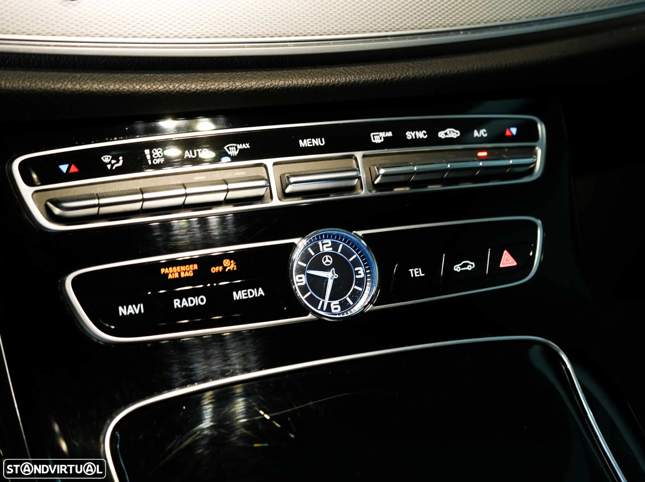 Mercedes-Benz E 220 d Avantgarde+ - 30