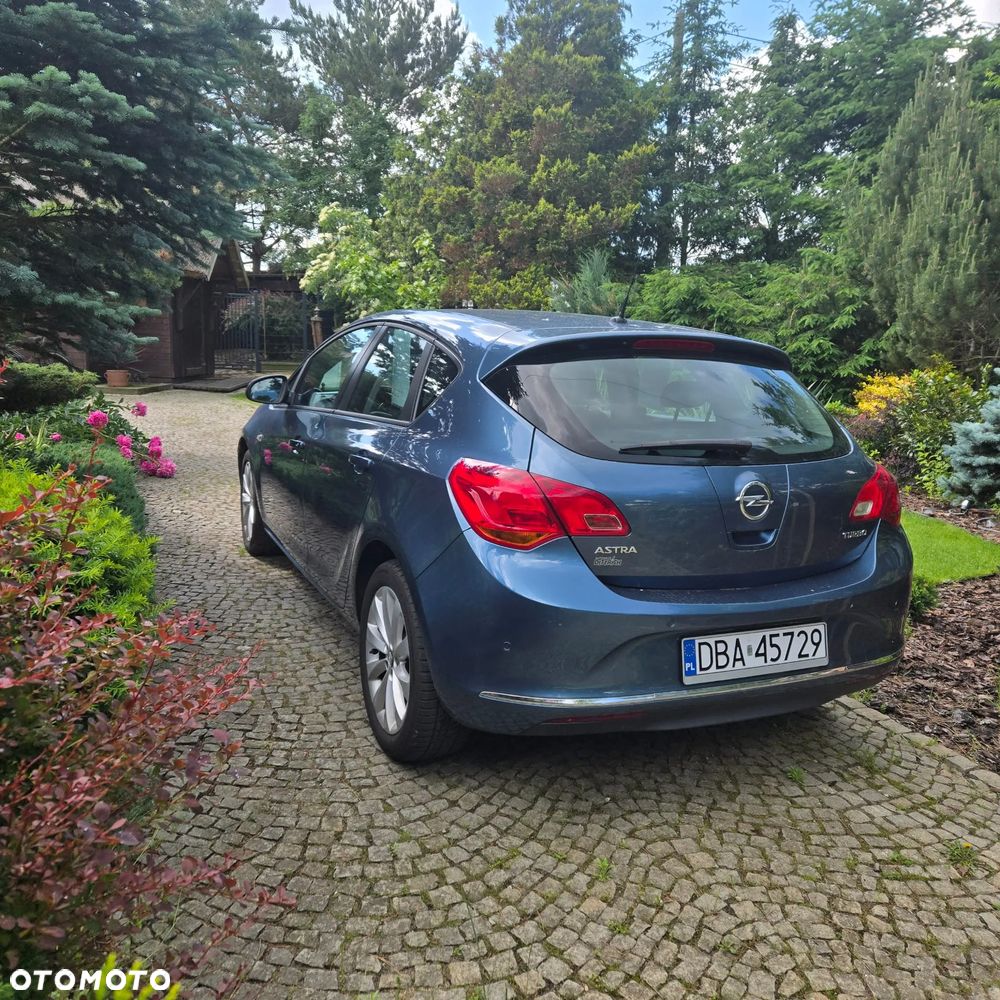Opel Astra 1.4 Turbo - 5