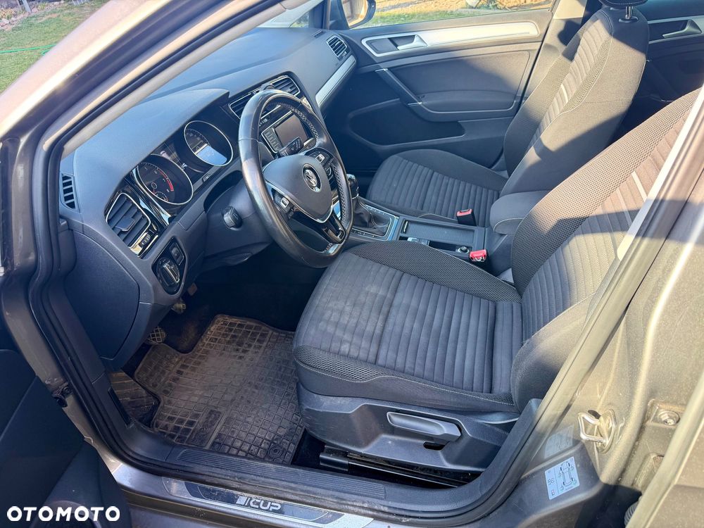 Volkswagen Golf 1.4 TSI BlueMotion Technology Cup - 12