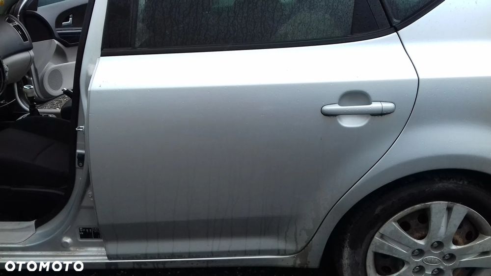 DRZWI LEWY TYŁ TYLNE KIA CEED I KOMBI 06- 9S - 2