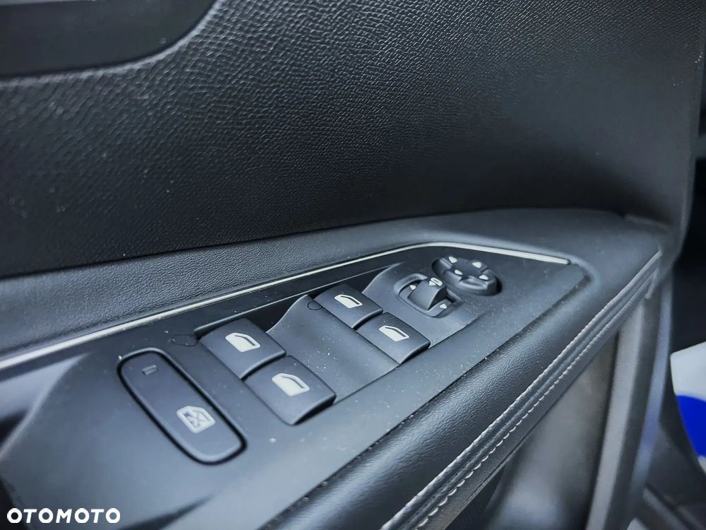 Peugeot 5008 BlueHDI 130 EAT8 Allure Business-Paket - 30