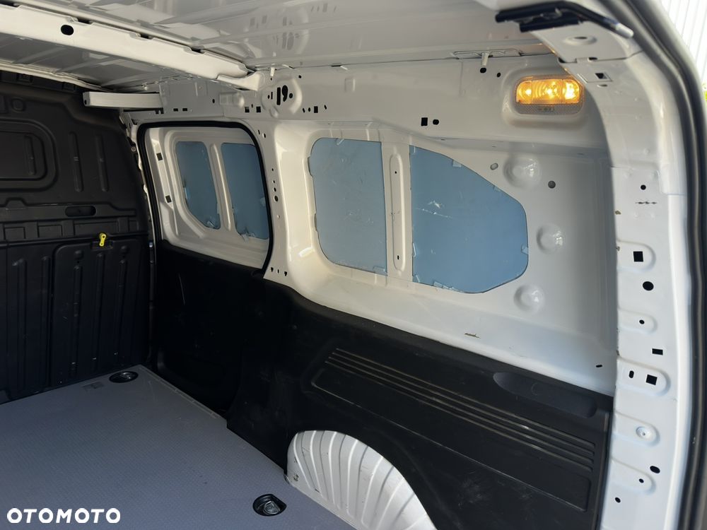 Toyota PROACE CITY LONG - 11