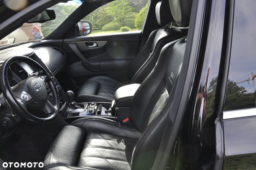 Infiniti QX70 3.0d S Premium - 6