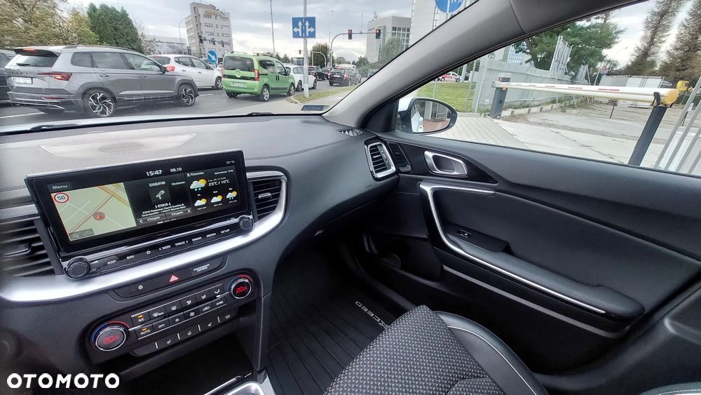 Kia XCeed 1.6 T-GDI L Business Line - 10