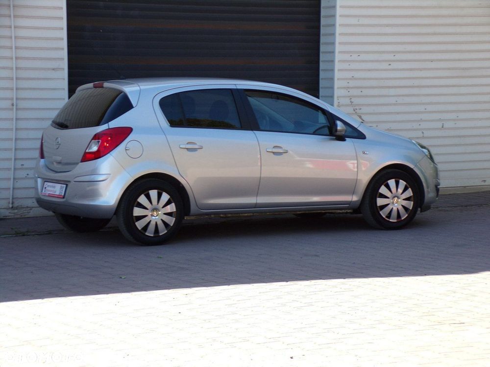 Opel Corsa - 3
