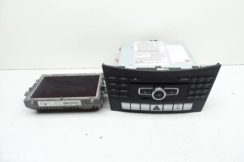 Mercedes E Klasa W212 LIFT Radio Monitor A2129000319 A2129018103 - 1