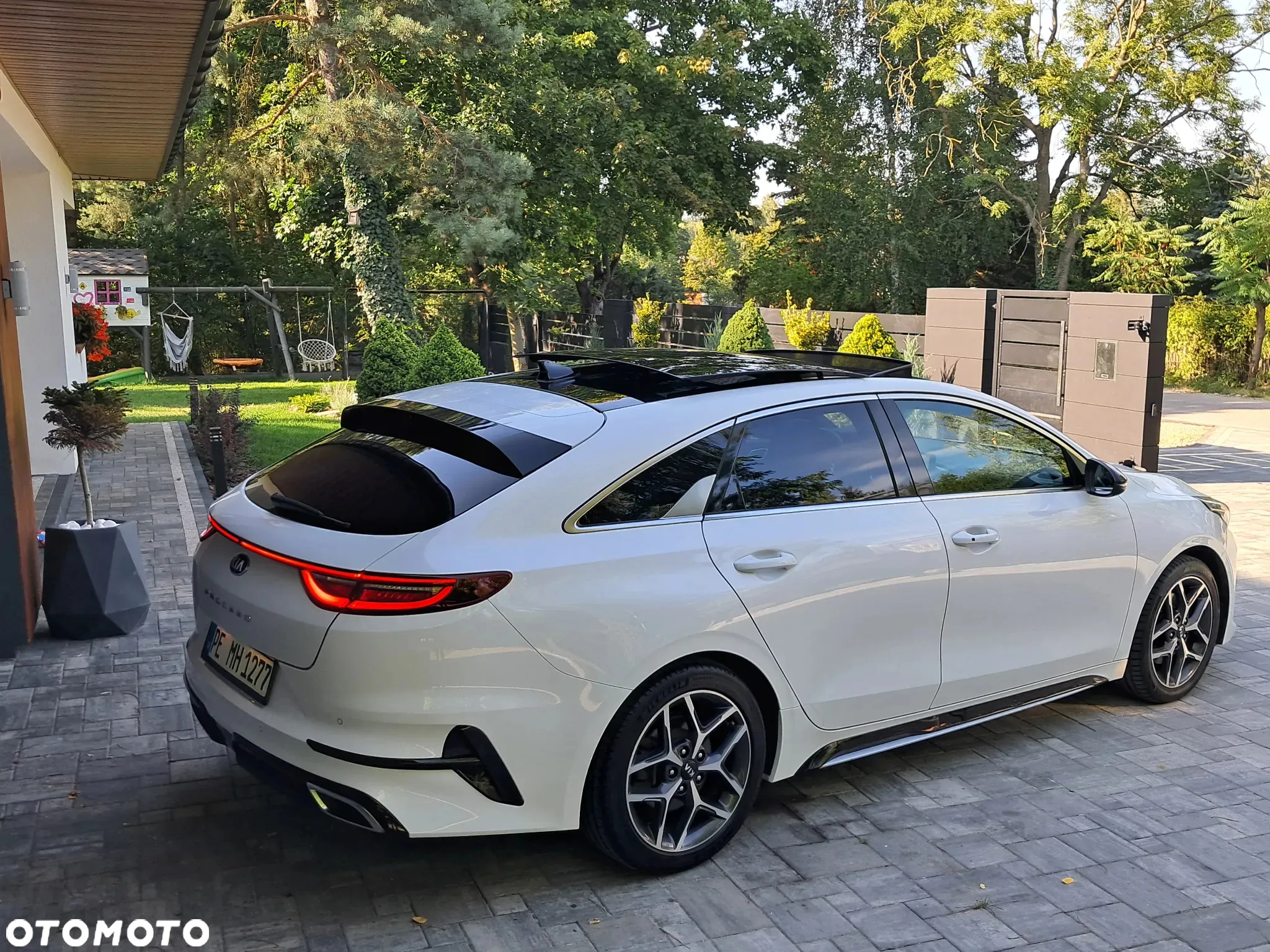 Kia ProCeed 1.5 T-GDI GT Line - 11