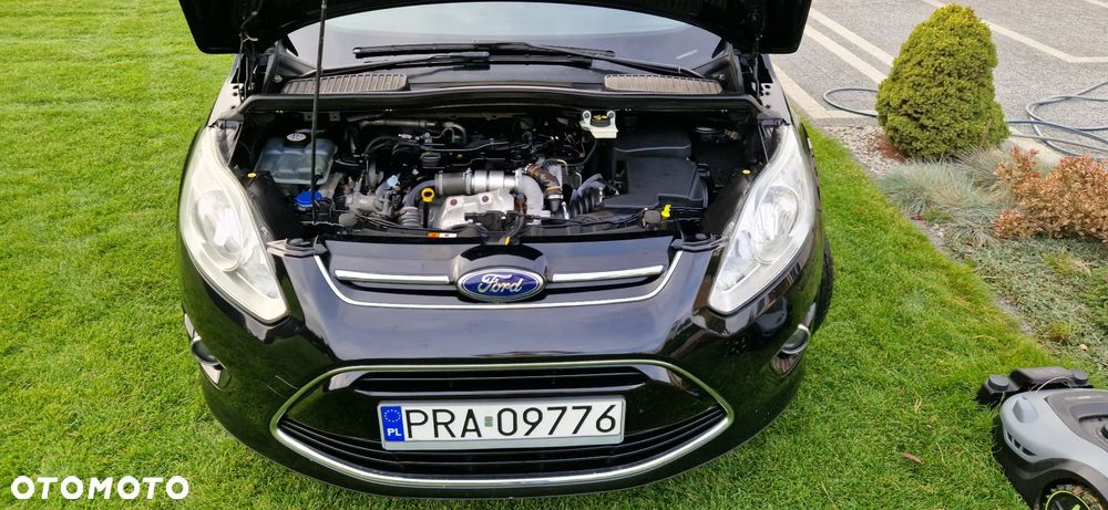 Ford Grand C-MAX - 30