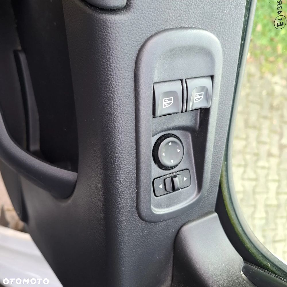 Renault Master - 15