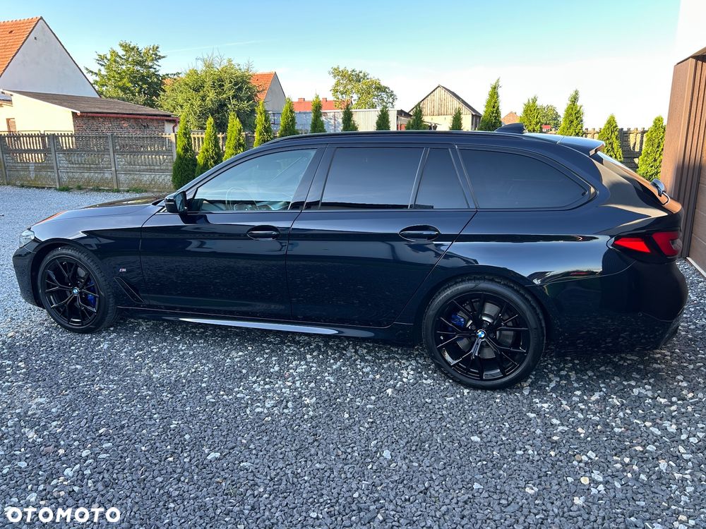 BMW Seria 5 520d M Sport Edition - 8