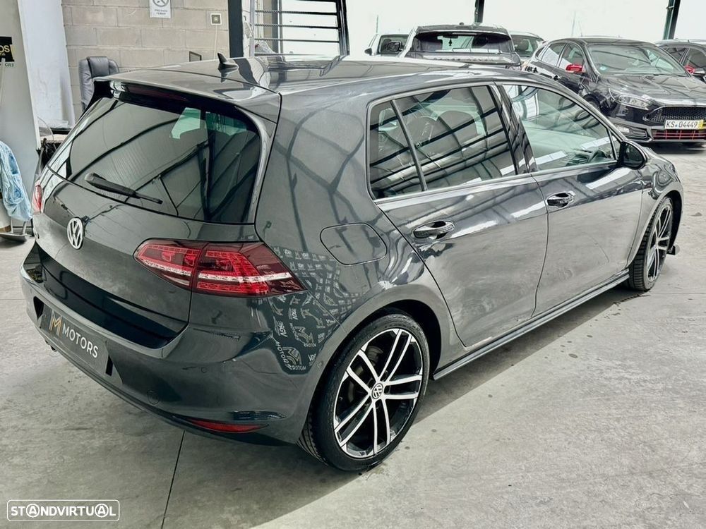 VW Golf 2.0 TDI GTD DSG - 36