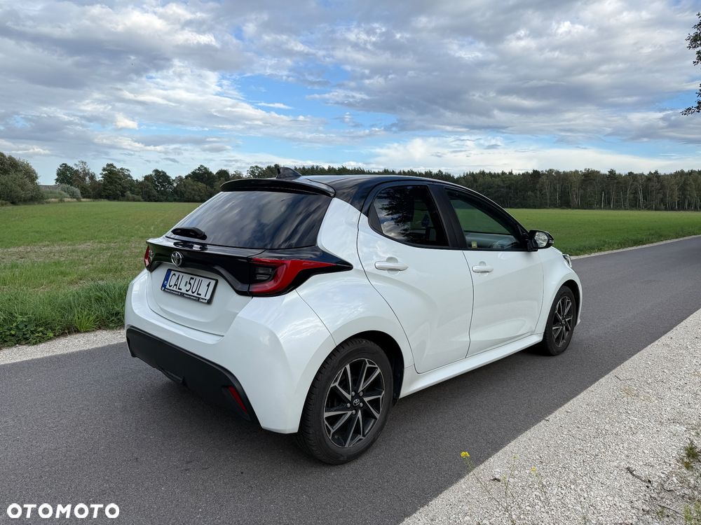 Toyota Yaris - 8