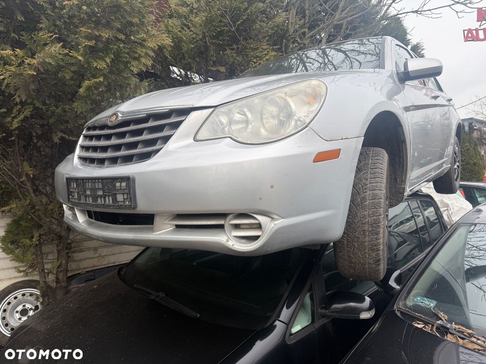 ZDERZAK PRZEDNI CHRYSLER SEBRING - 3