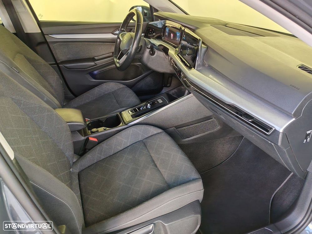 VW Golf Variant - 12