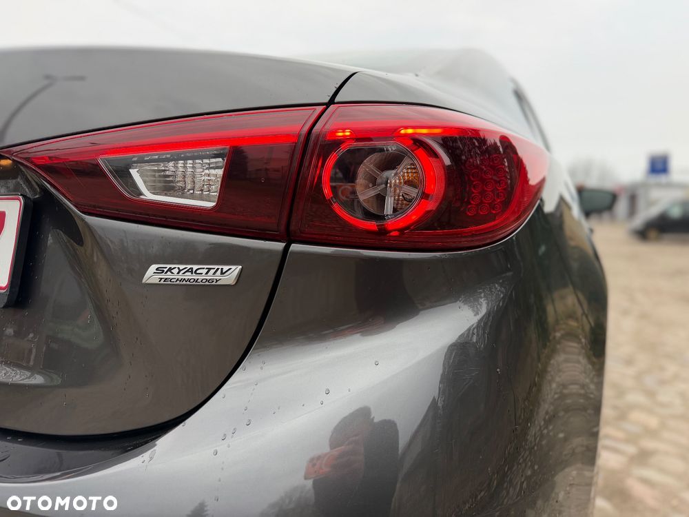 Mazda 3 1.5 D Skyenergy - 24