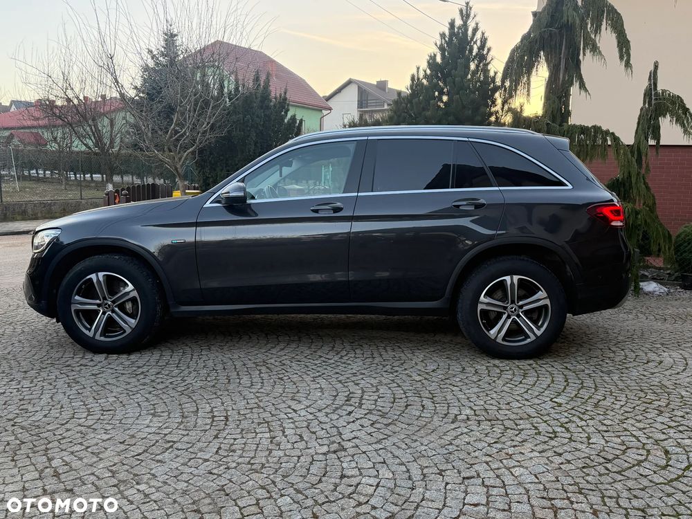 Mercedes-Benz GLC - 6