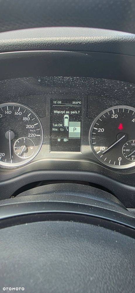 Mercedes-Benz VITO - 8
