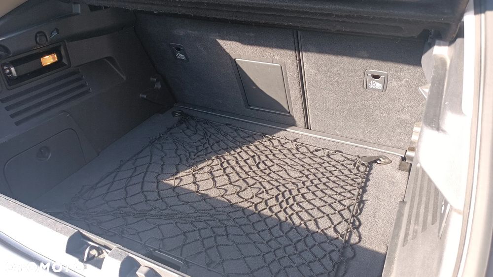 Peugeot 3008 1.6 Active - 11