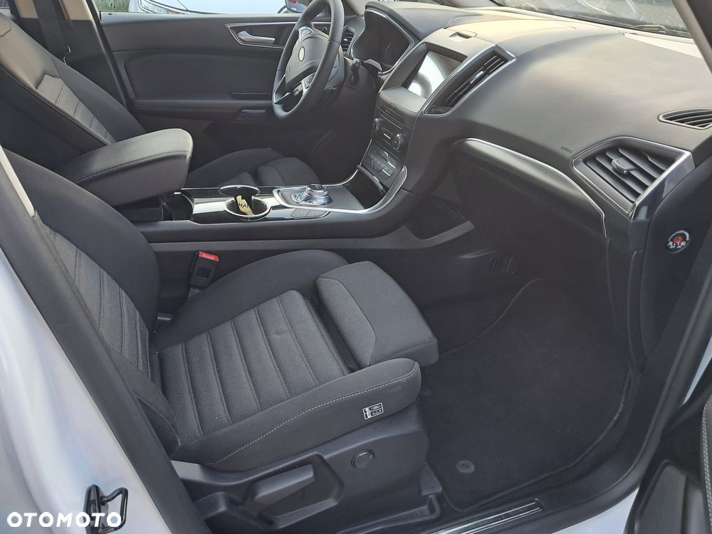 Ford S-Max 2.0 EcoBlue Titanium - 11