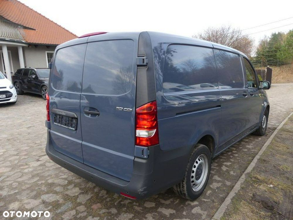 Mercedes-Benz Vito - 21