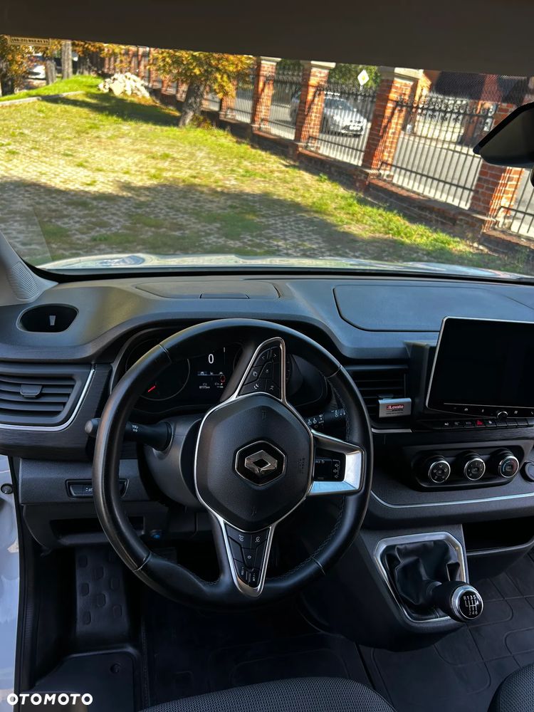 Renault Trafic 2.0 dCi - 3