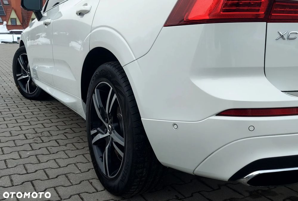 Volvo XC 60 ver-t6-awd-r--design - 19