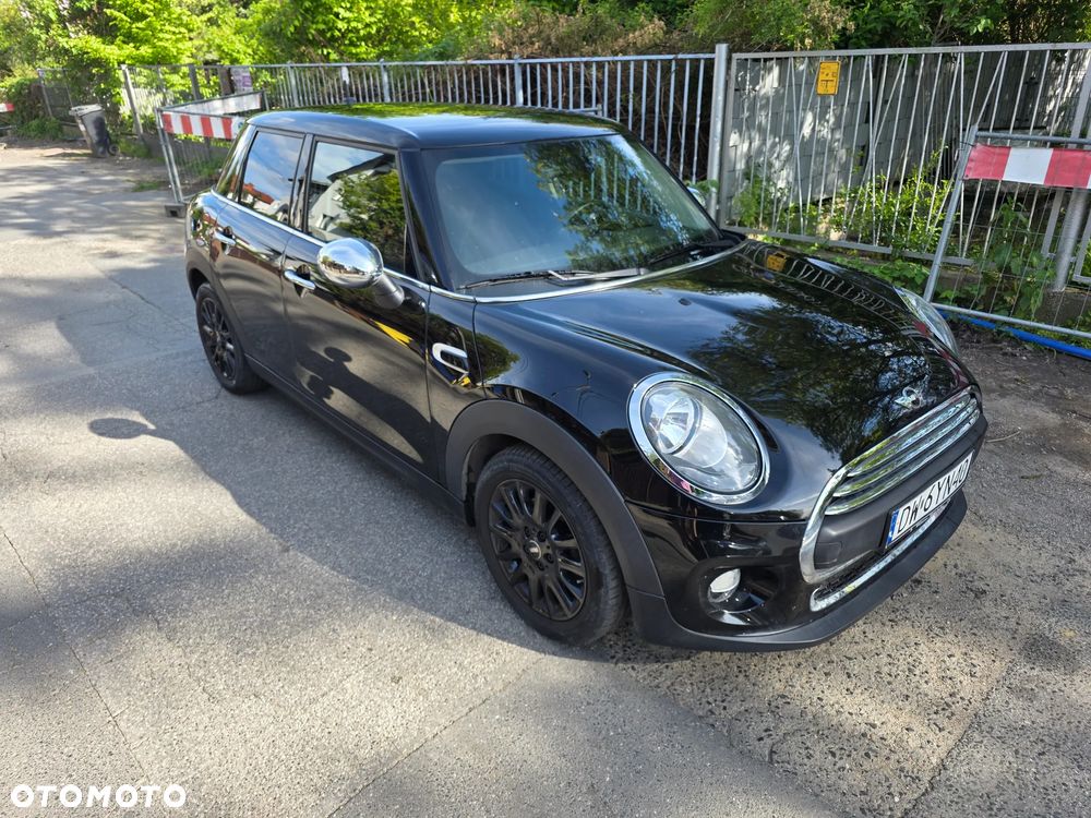 MINI ONE - 1