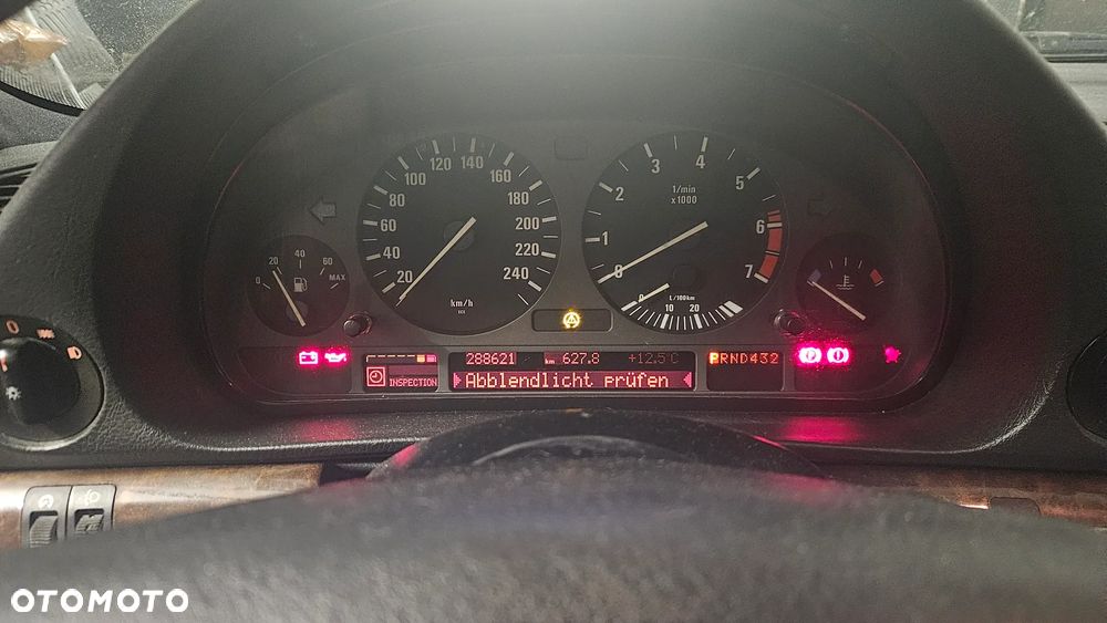 BMW Seria 7 740i V8 - 2