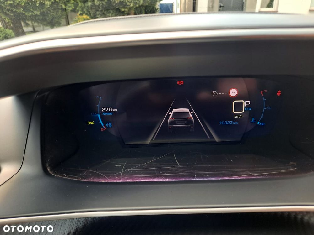 Peugeot 2008 PureTech 130 EAT8 Allure - 18