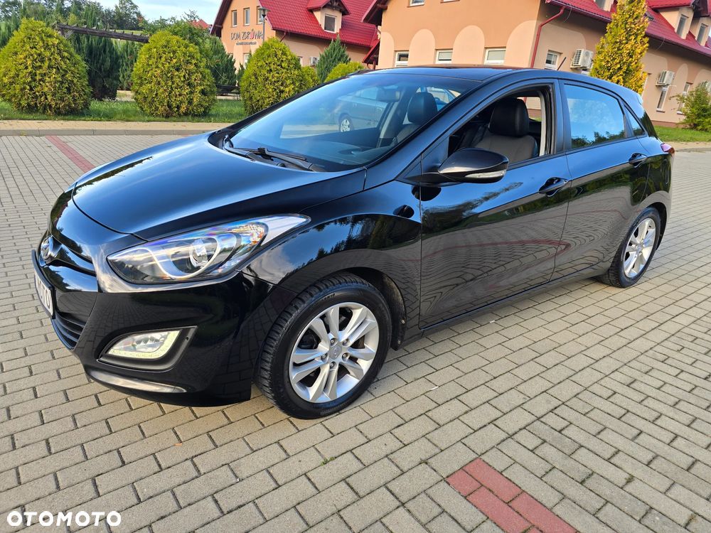 Hyundai i30 1.4 Premium - 11