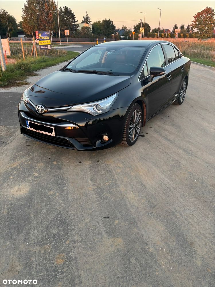 Toyota Avensis - 2