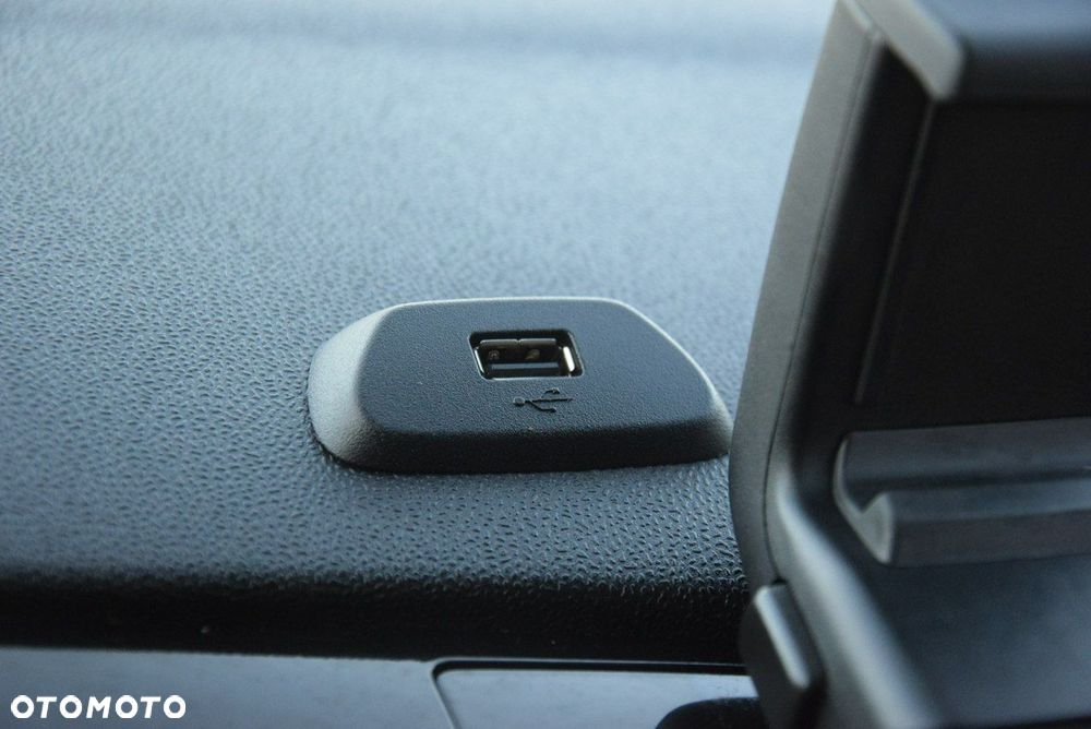 Ford Fiesta 1.1 S&S TREND - 40