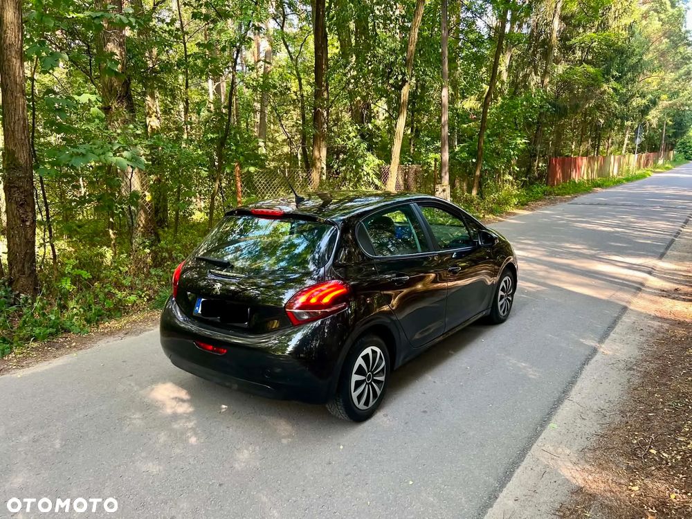 Peugeot 208 1.2 PureTech Allure S&S - 4