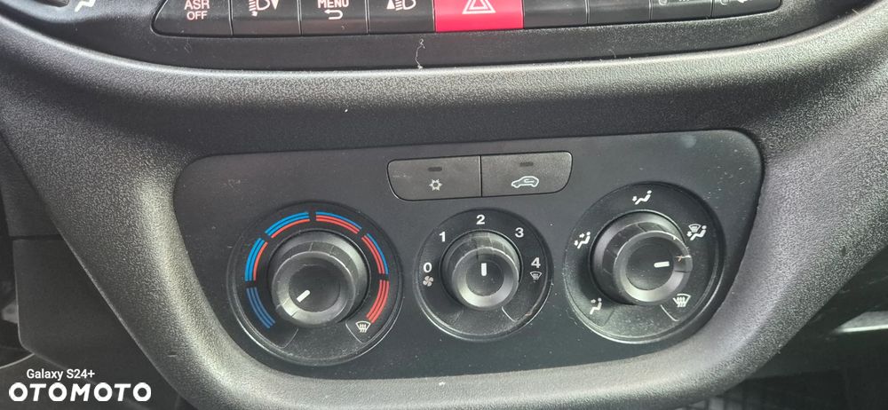 Fiat Doblo - 31