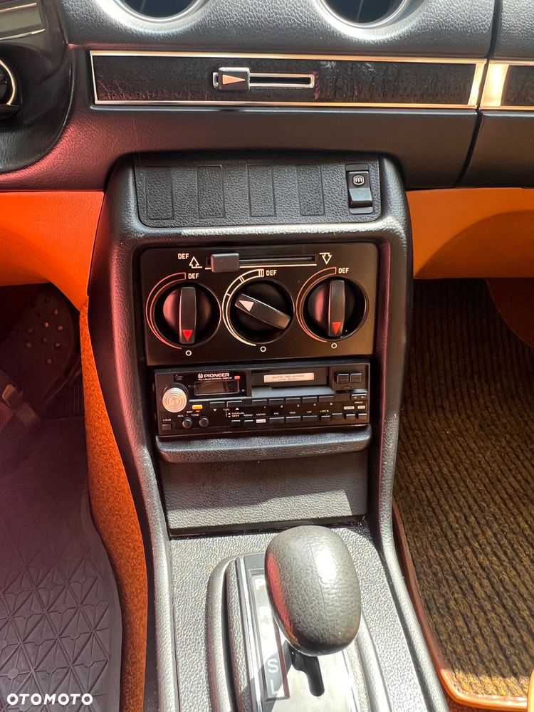 Mercedes-Benz W123 - 10