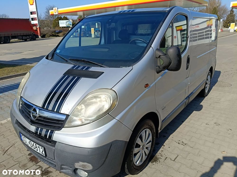 Opel VIVARO - 1