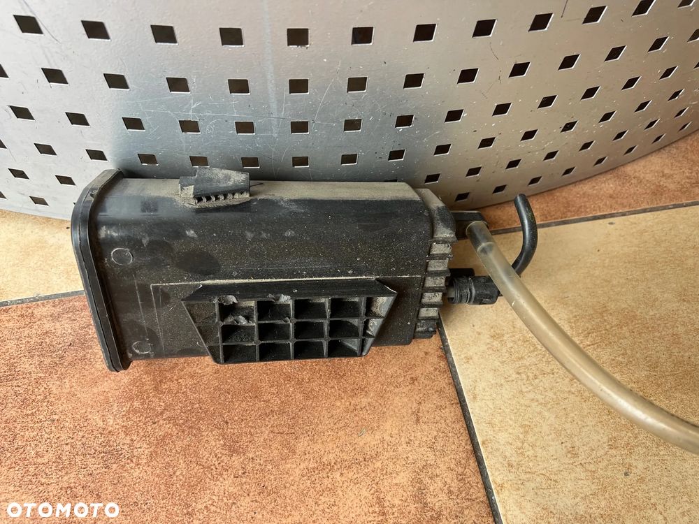 FILTR WĘGLOWY OBUDOWA RENAULT SCENIC MEGANE 8200831569 149500001R - 2