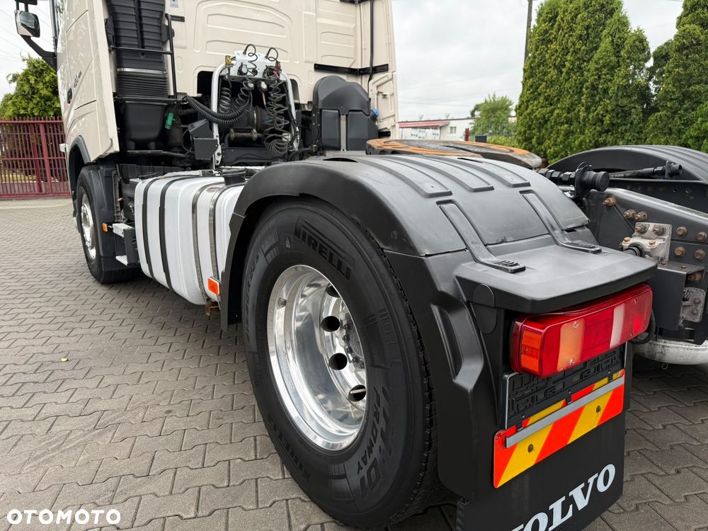 Volvo FH - 16