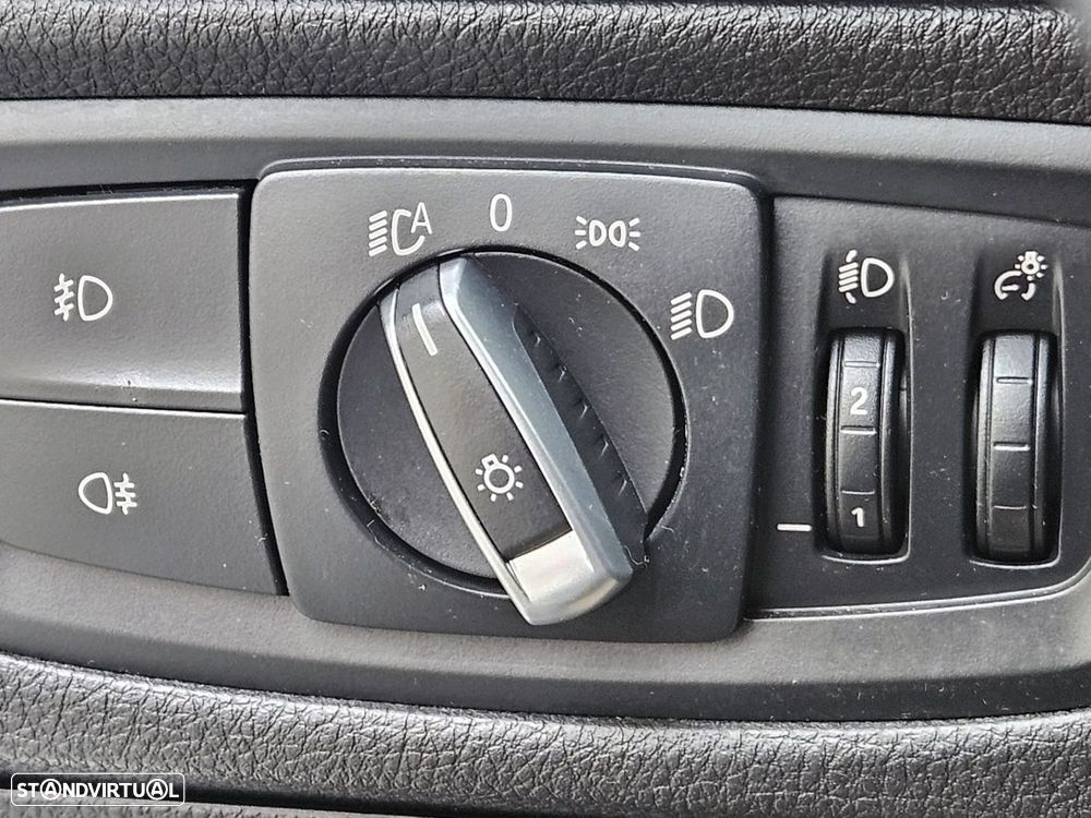 BMW 118 i Aut. Edition Colorvision - 30