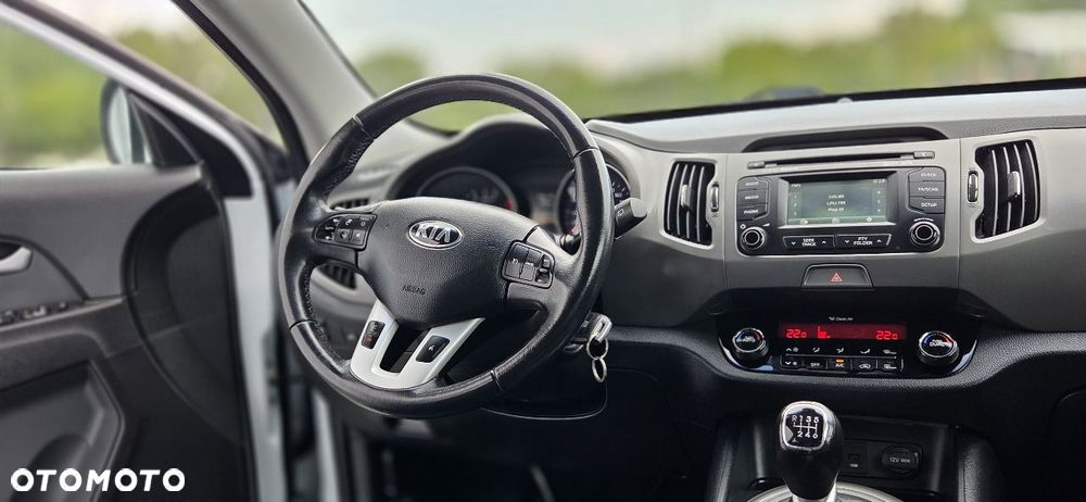 Kia Sportage 1.7 CRDI 2WD ISG Dream-Team Edition - 28