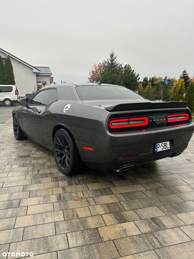 Dodge Challenger 6.4 Scat Pack - 7